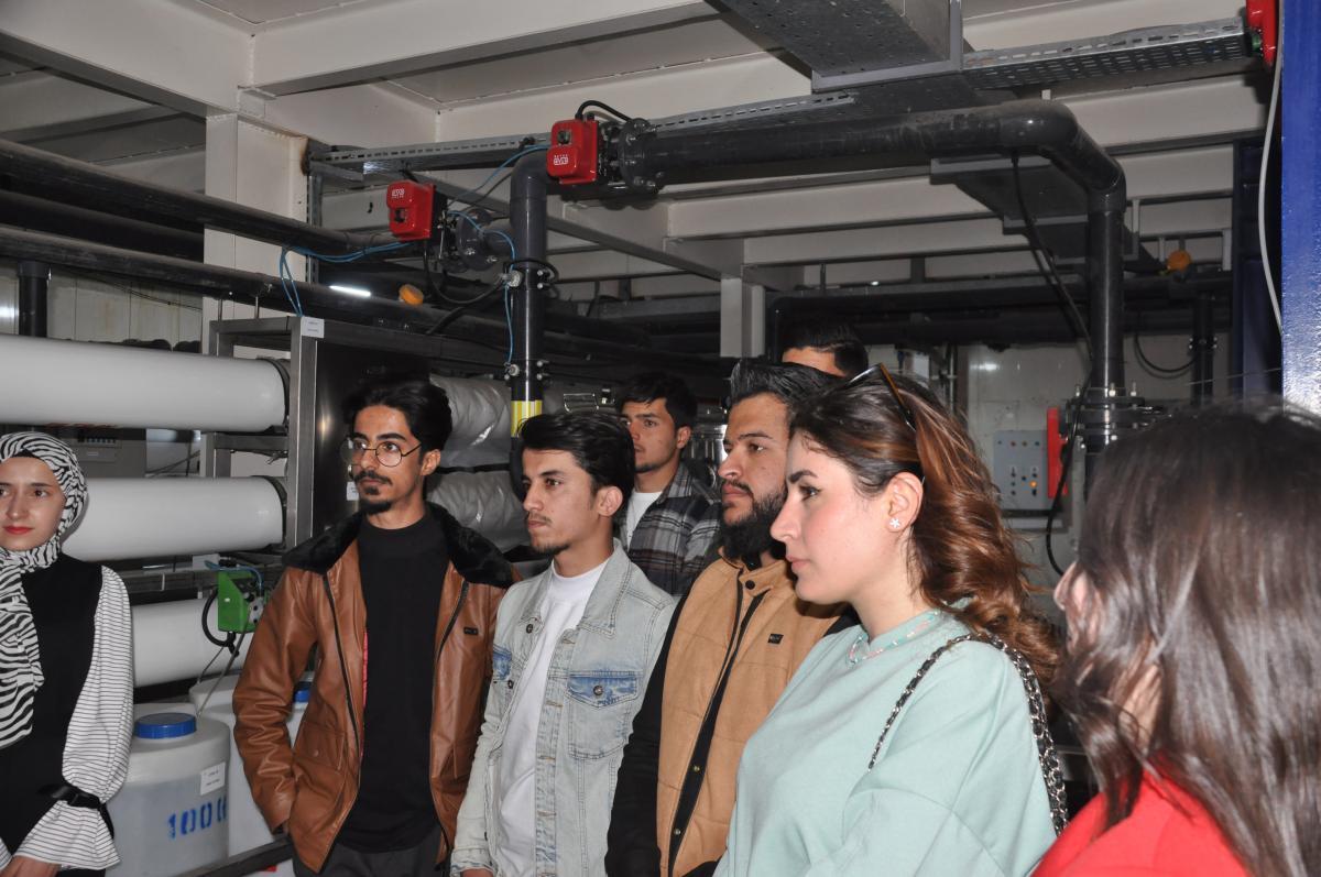 خوێندکارانی قۆناغی سێیەمی بەشی بایۆلۆجی سەردانێکی زانستییان ئەنجامدا