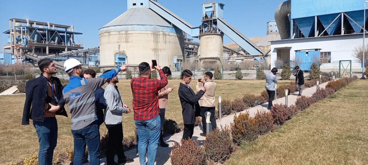 خوێندکارانی بەشی ئەندازیاری کیمیاوی سەردانێکی زانستییان ئەنجامدا
