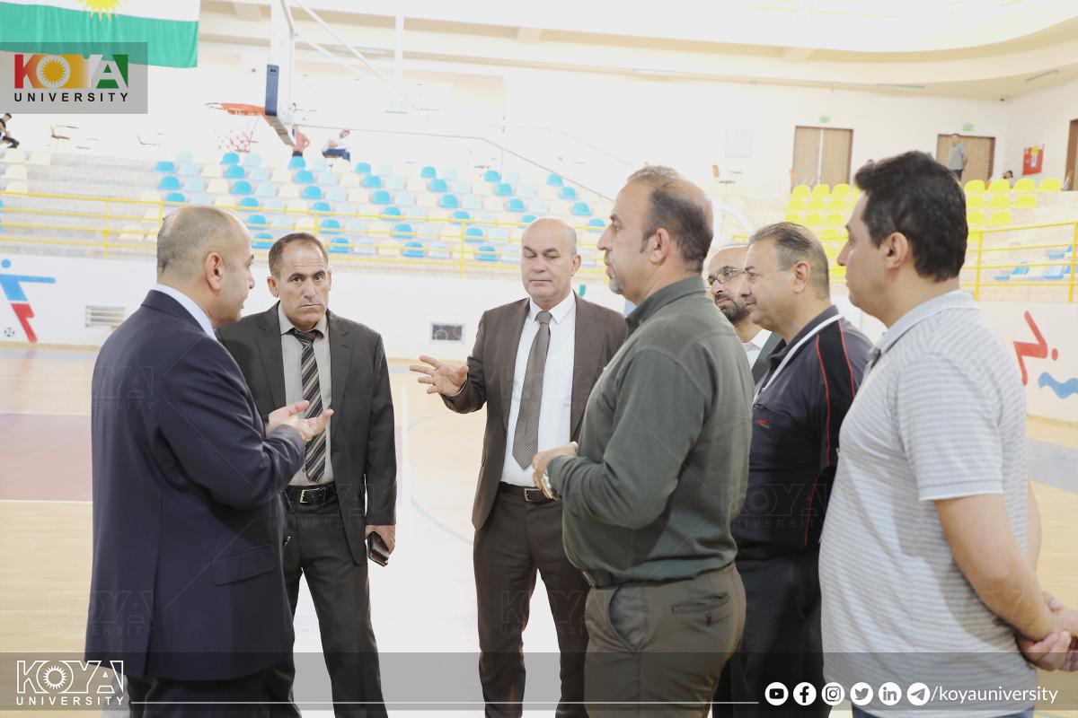 بەڕێز سەرۆکی زانکۆ هۆڵەکانی تاقیکردنەوەی فاکەڵتیی پەروەردەی وەرزشی بەسەرکردەوە