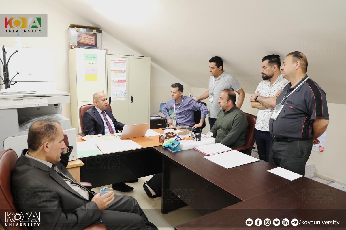 بەڕێز سەرۆکی زانکۆ هۆڵەکانی تاقیکردنەوەی فاکەڵتیی پەروەردەی وەرزشی بەسەرکردەوە