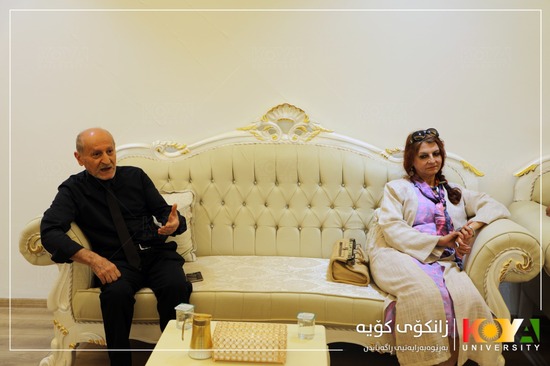A Koya-Born Doctor Residing in Baghdad Donates Over 1,000 Books to Koya University