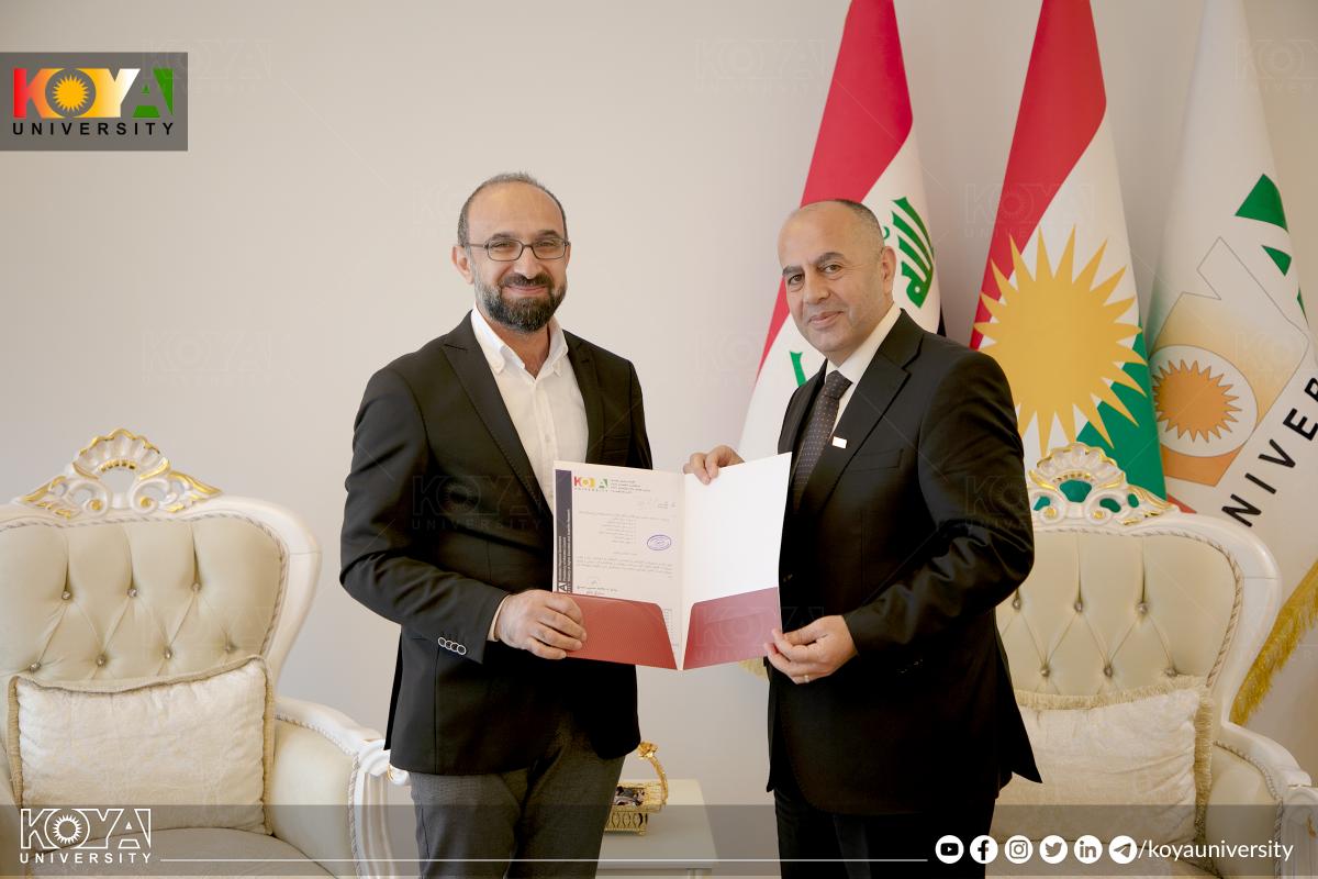 بەڕێز سەرۆکی زانکۆ سوپاس و پێزانینی بەخشییە دەستەی پێشووی نووسەرانی گۆڤاری زانکۆی کۆیە بۆ زانستە مرۆڤایەتی و کۆمەڵایەتییەکان