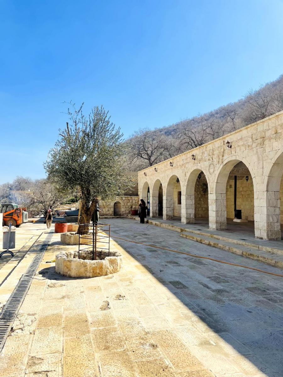 خوێندکارانی بەشی مێژوو لە فاکەڵتیی پەروەردە سەردانێکی زانستییان بۆ لالش ئەنجامدا