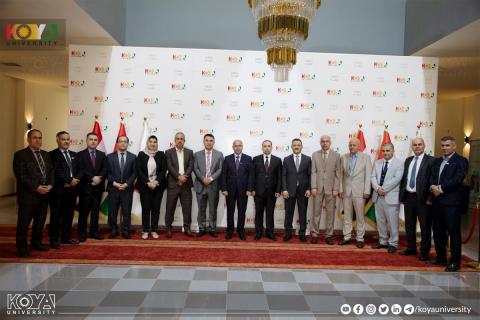 بە سەرپەرشتی بەڕێز سەرۆکی زانکۆ رێوڕەسمی دەستاودەستکردنی پێنج پۆست لە زانکۆی کۆیە بەڕێوەچوو